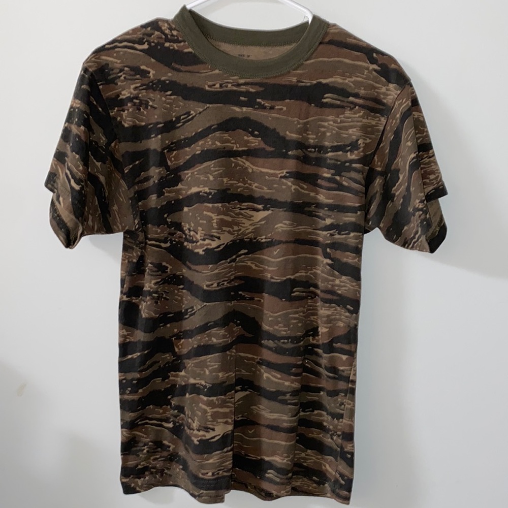Camo Mens Tee - Size: Medium